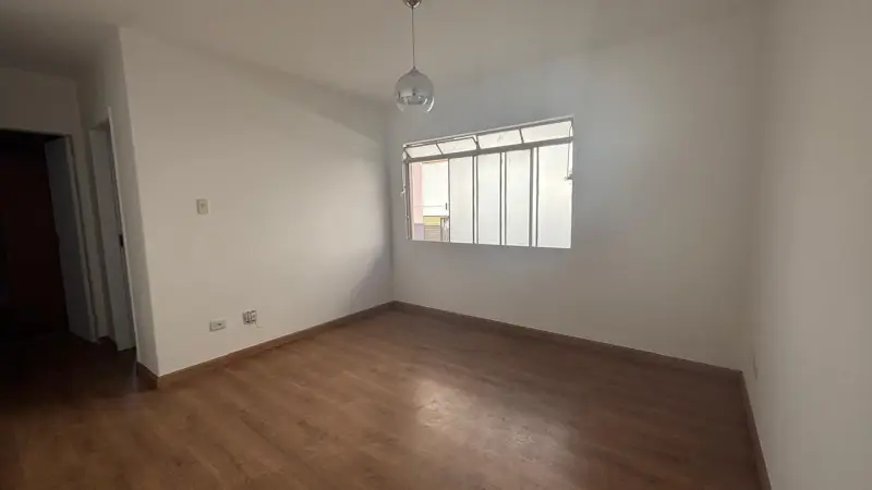 Apartamento Conjunto Residencial Aimara II, Parque Jamaica, Londrina